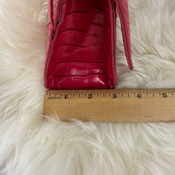 Pink Faux Croc Bag Small with Handle Magnetic Flap - Picture 9 of 13